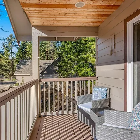 Log Into Vacation Mode Villa